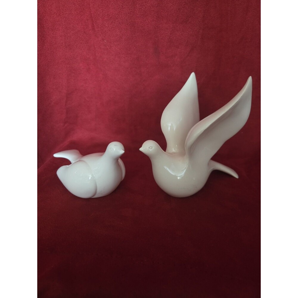 Vintage Homco White Porcelain Dove Figurines Love Birds Peace Home Interiors